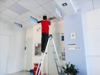 圖 北京朝陽甜水園專業(yè)清洗家庭空調(diào) 專業(yè)空調(diào)清洗公司 北京保潔清洗